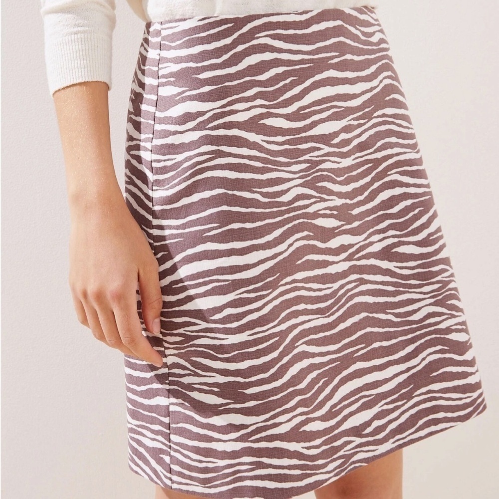 NWT LOFT ZEBRA 🦓 STRIPED MINI SKIRT, size 4